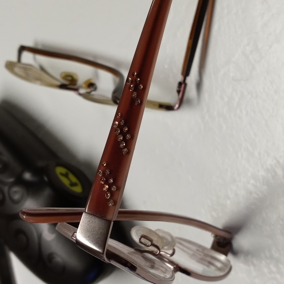 Womens 2 Prescription Glasses and 2 Cases - Picture 8 of 8
